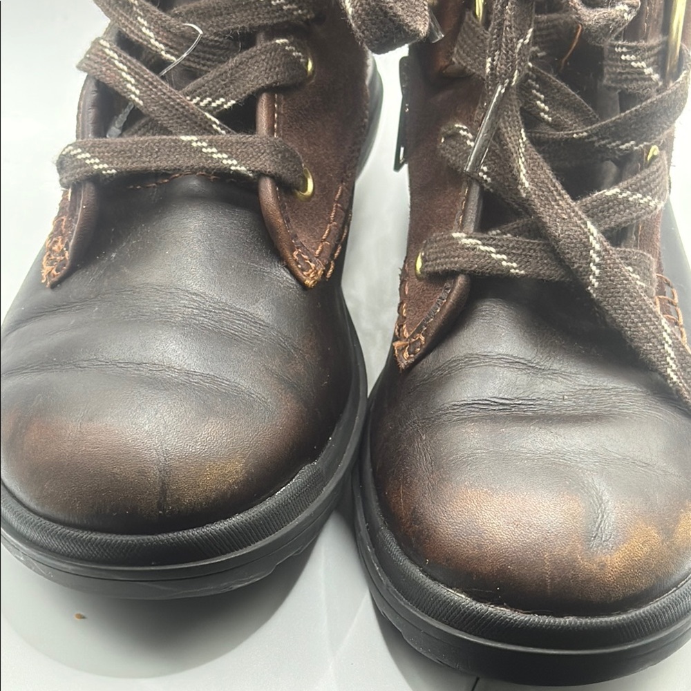 UGG Kids Brown Boots Pre Owned In Good Condition - Picture 9 of 9